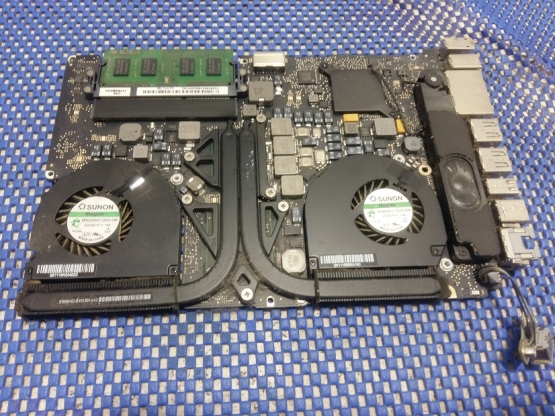  &    Macbook Pro A1286