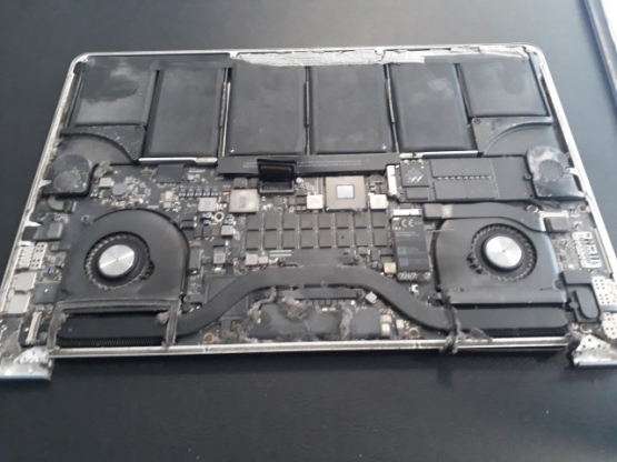 &   Macbook Pro A1398