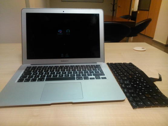   Macbook Air