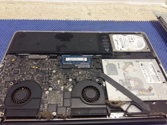     &   Macbook Pro A1286