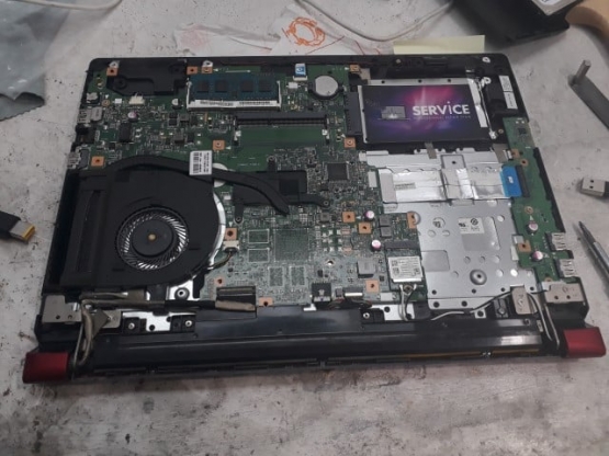    Laptop Lenovo